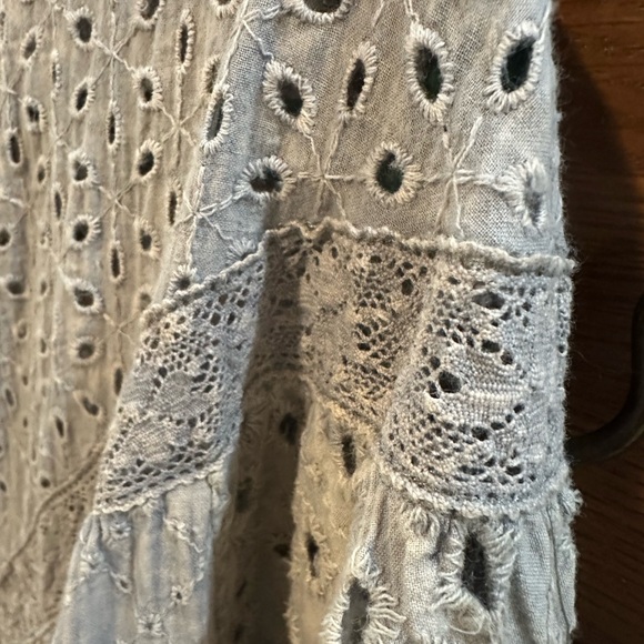 Oli & Hali top - Picture 10 of 15